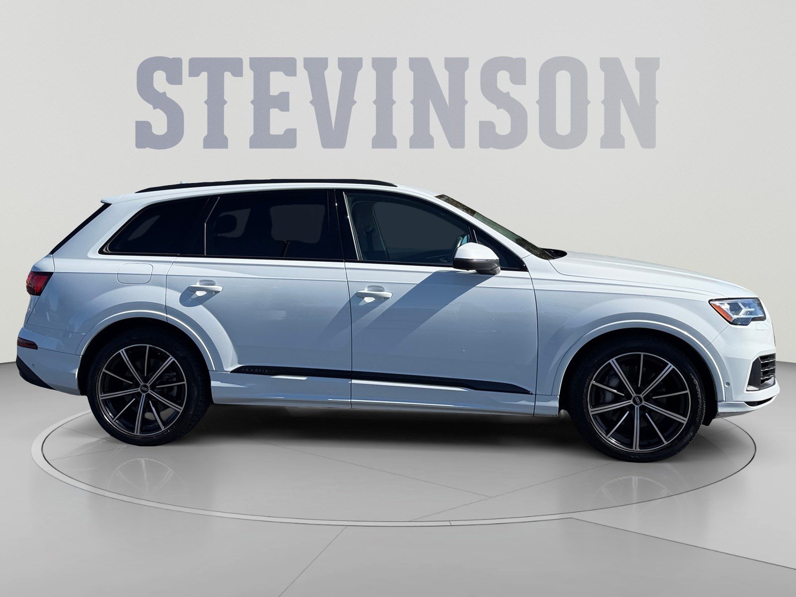 Used 2021 Audi Q7 3.0T Premium Plus w/ Executive Package AWD/4WD image 6
