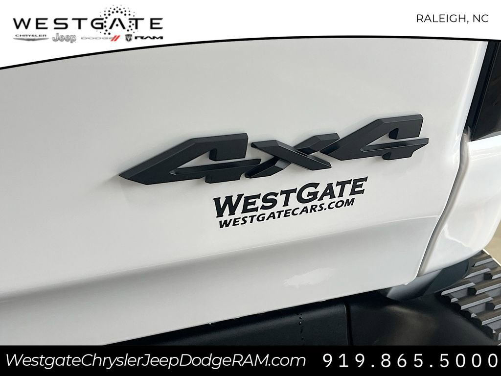 New 2026 RAM 1500 4x4 Crew Cab image 27