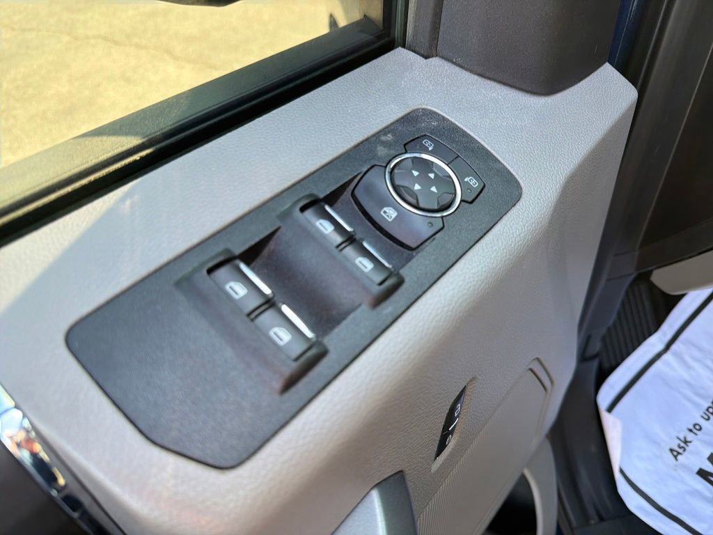 Used 2020 Ford F150 XLT w/ Trailer Tow Package image 17