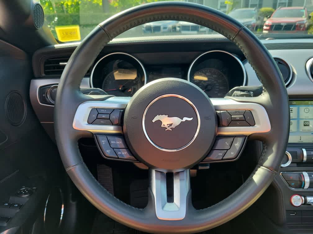 Used 2018 Ford Mustang Premium RWD image 13
