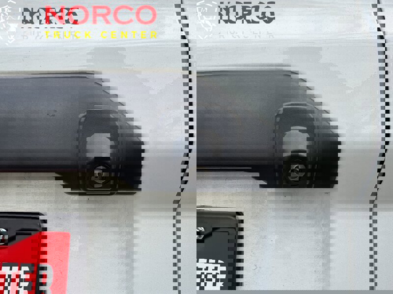 Used 2018 Ford Transit Connect XLT image 15