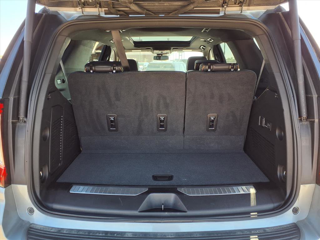 Used 2023 GMC Yukon AT4 w/ AT4 Premium Plus Package AWD/4WD image 22