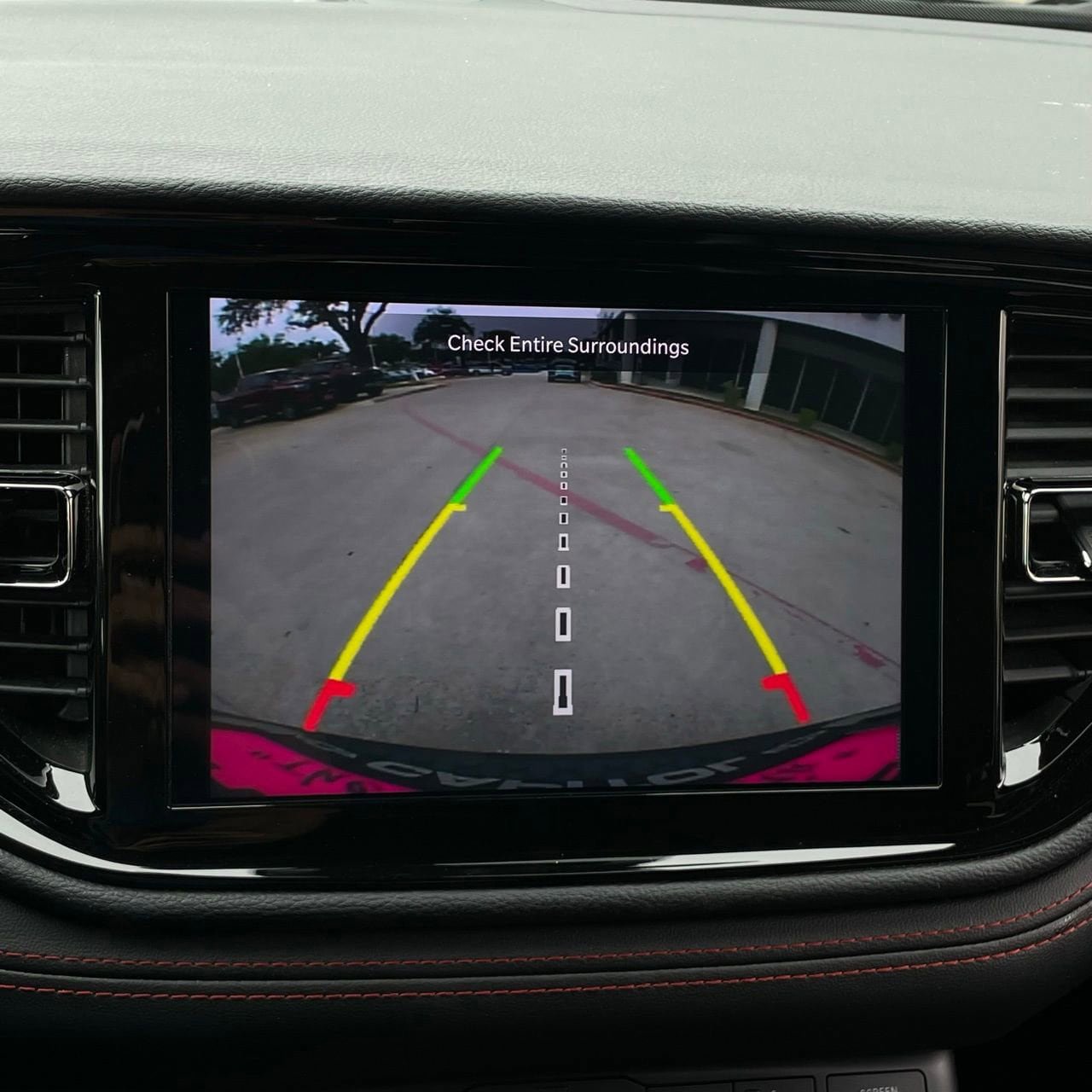 Used 2024 Dodge Durango GT RWD image 18