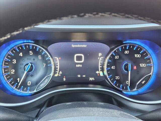 New 2026 Chrysler Pacifica Select image 16