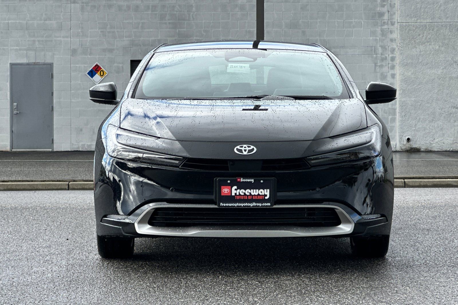 New 2026 Toyota Prius Plug-In Hybrid image 9