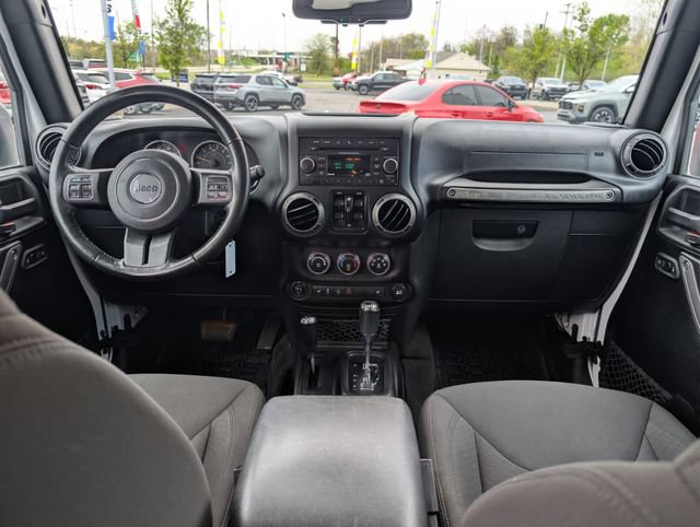 Used 2018 Jeep Wrangler Unlimited Sport S AWD/4WD image 11