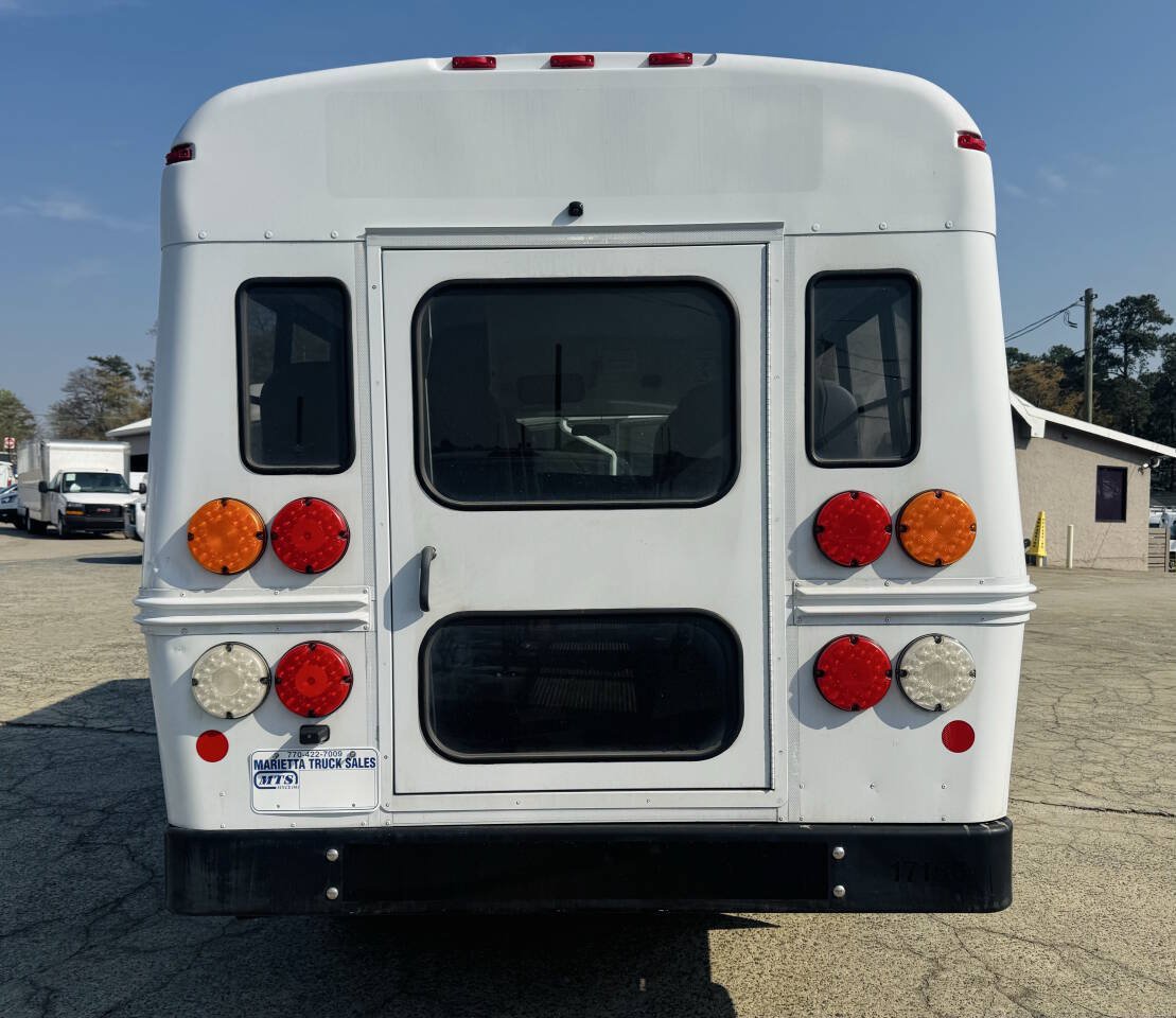 Used 2017 Chevrolet Express 3500 w/ School Bus Package RWD image 6