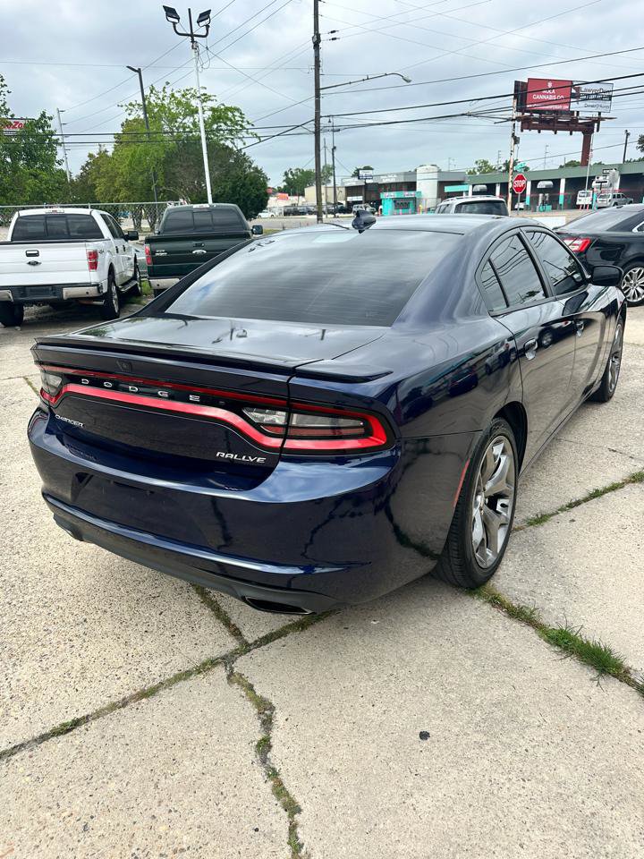 Used 2016 Dodge Charger SXT w/ Rallye Group image 10