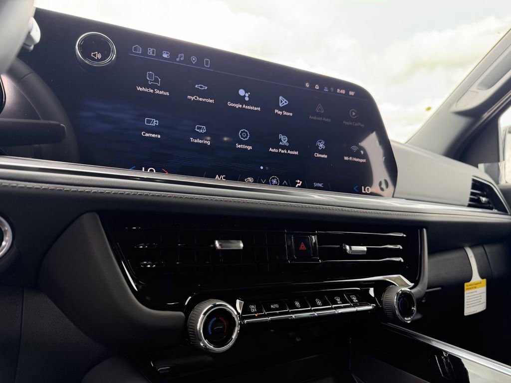 New 2026 Chevrolet Suburban LS RWD image 20
