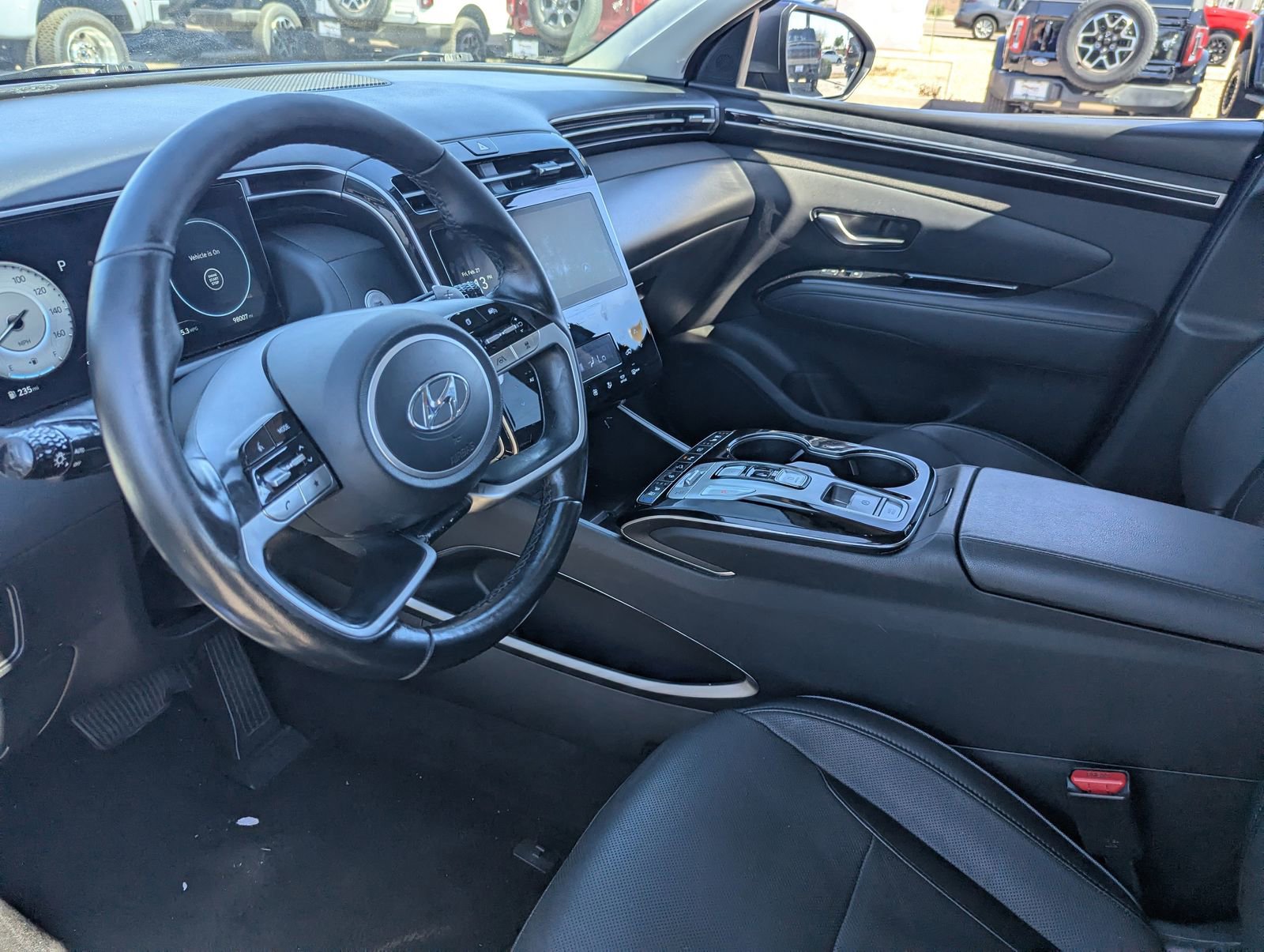 Used 2023 Hyundai Tucson Limited image 16