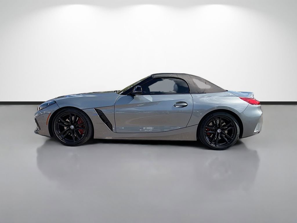Used 2023 BMW Z4 M40i w/ Premium Package image 6