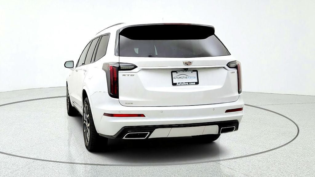 Used 2024 Cadillac XT6 Sport w/ Platinum Package AWD/4WD image 6