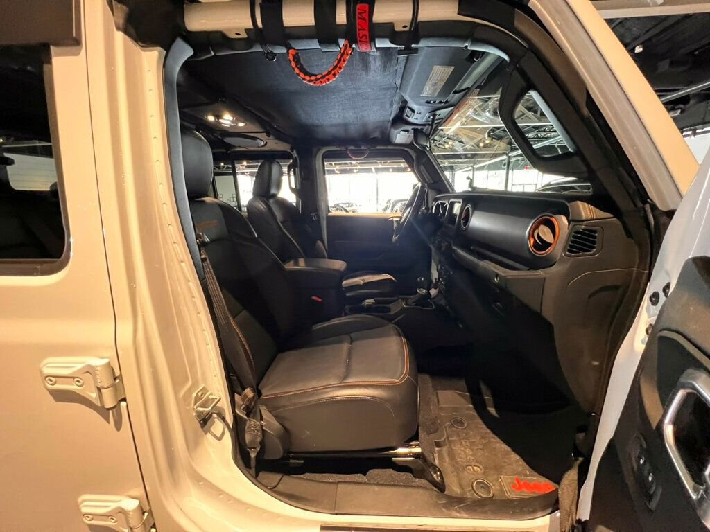 Used 2021 Jeep Gladiator Mojave w/ LED Lighting Group image 15