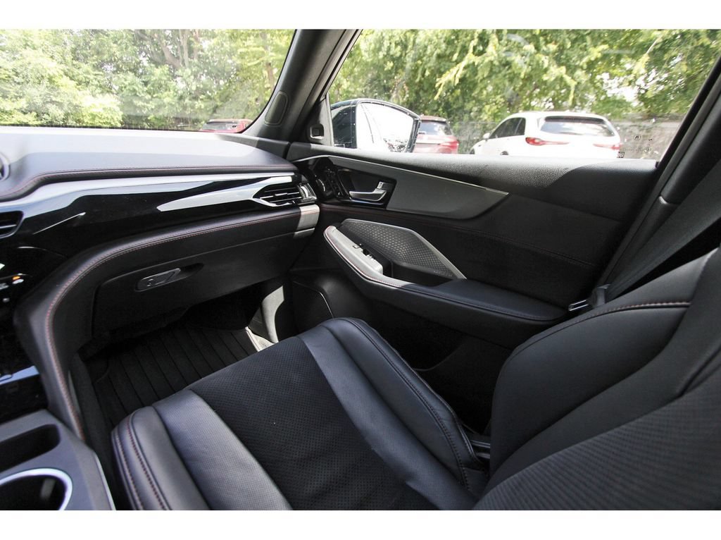 Used 2022 Acura MDX A-Spec AWD/4WD image 9