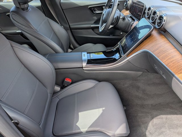 Used 2024 Mercedes-Benz C 300 4MATIC Sedan image 21
