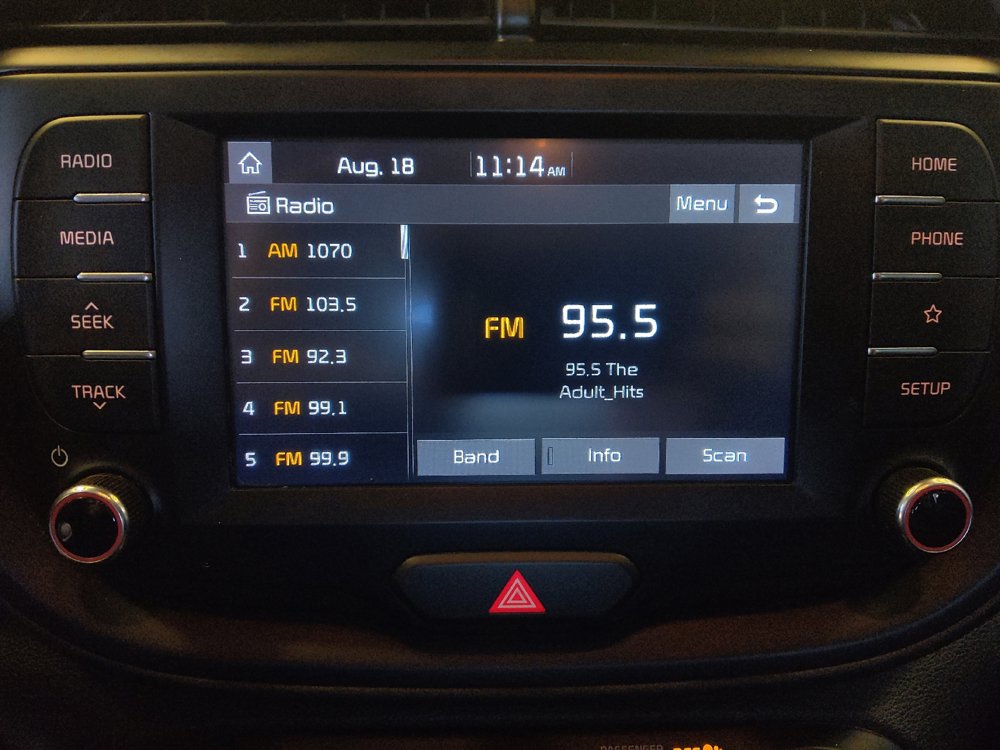 Used 2020 Kia Soul S FWD image 25