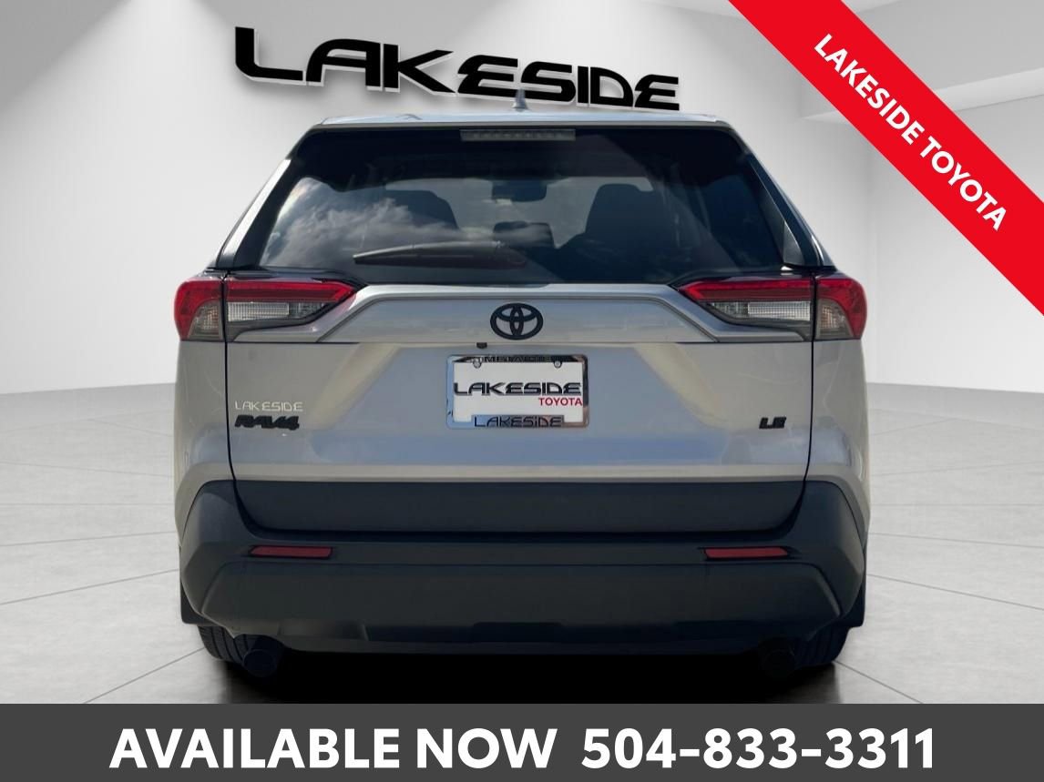 Used 2023 Toyota RAV4 LE image 5