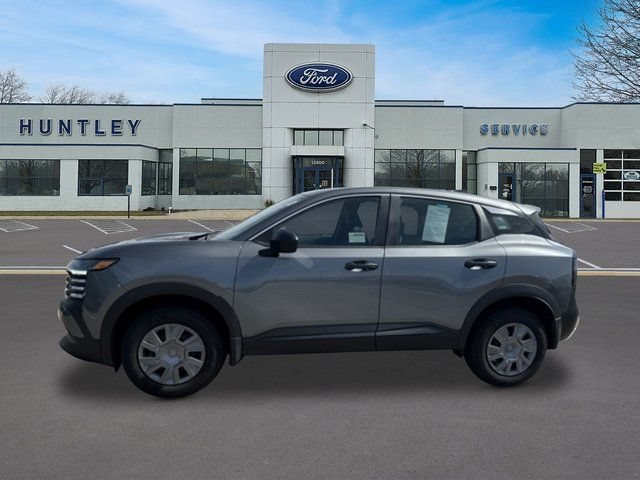 Used 2025 Nissan Kicks S FWD image 6