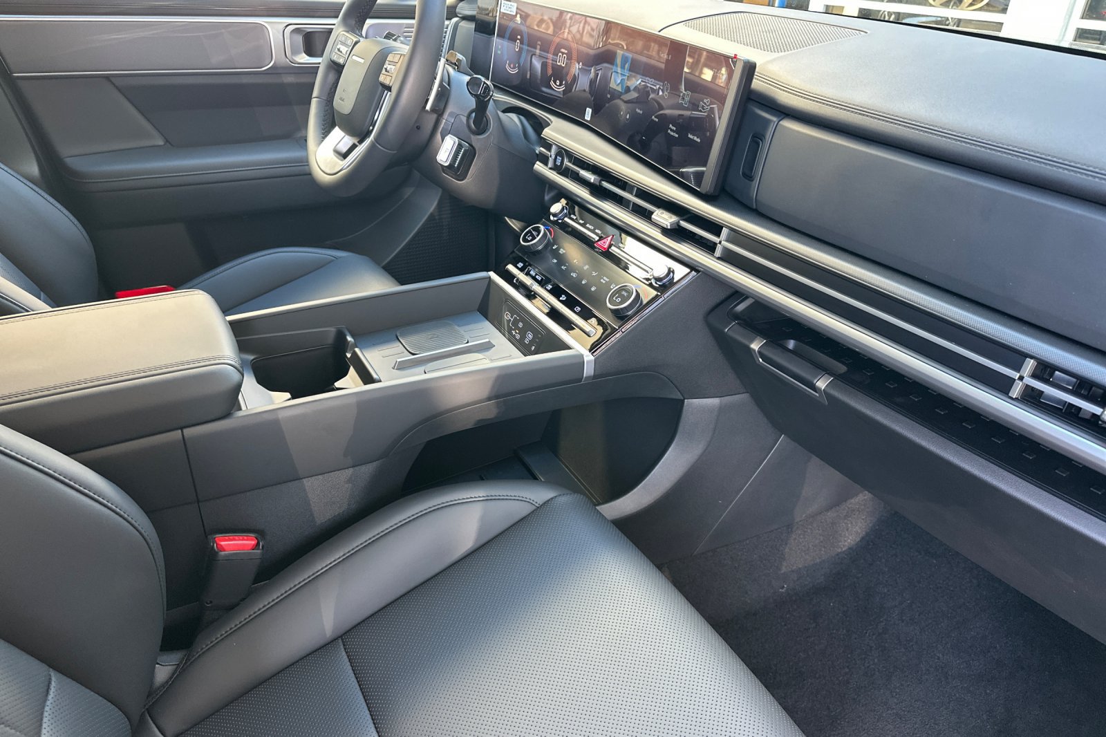 New 2027 Hyundai Santa Fe SEL AWD/4WD image 16