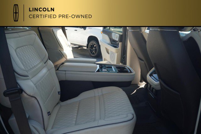 Certified 2024 Lincoln Navigator Black Label AWD/4WD image 14