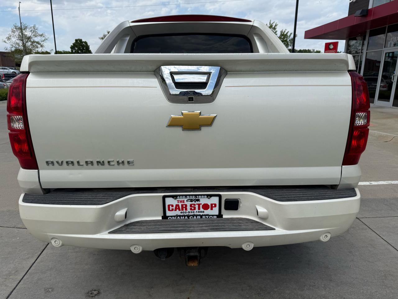 Used 2013 Chevrolet Avalanche LTZ AWD/4WD image 7