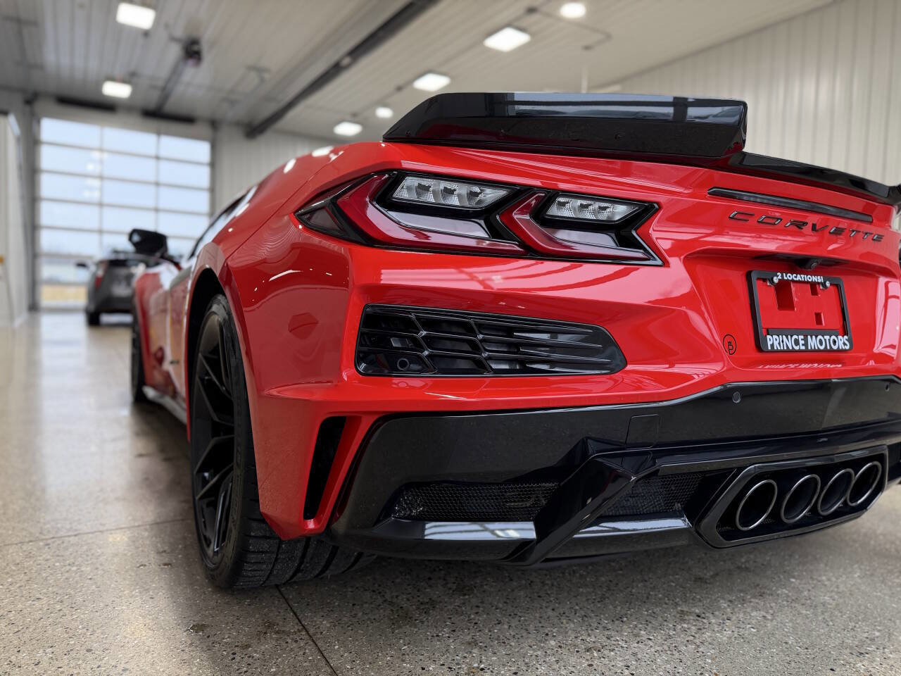 Used 2025 Chevrolet Corvette Z06 w/ Stealth Interior Trim Package image 7