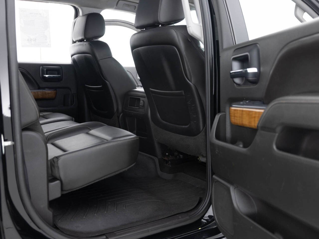 Used 2014 GMC Sierra 1500 SLT w/ SLT Crew Cab Value Package image 32