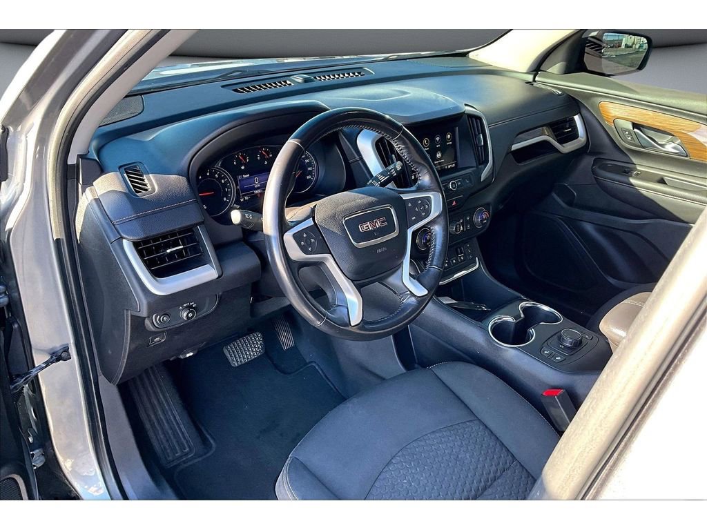 Used 2019 GMC Terrain SLE w/ Driver Convenience Package image 16