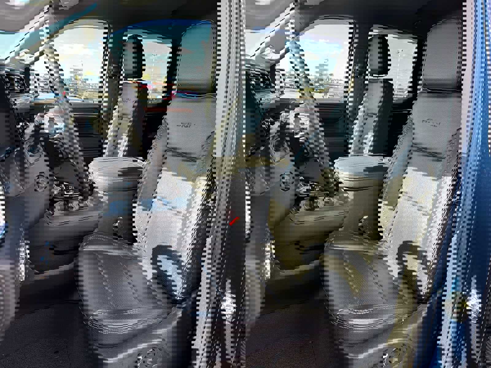 Used 2023 GMC Sierra 1500 Denali w/ Technology Package image 22