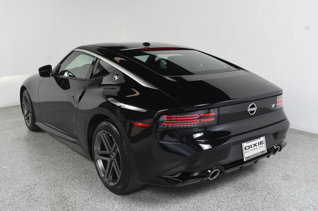 Used 2026 Nissan Z Sport w/ Floor Mat Package RWD image 8