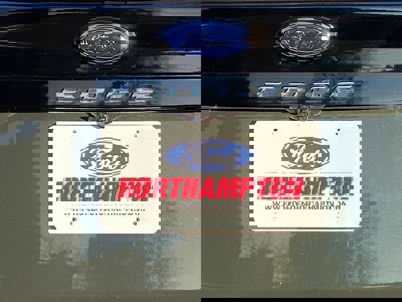 Certified 2022 Ford Edge ST w/ Equipment Group 401A image 10