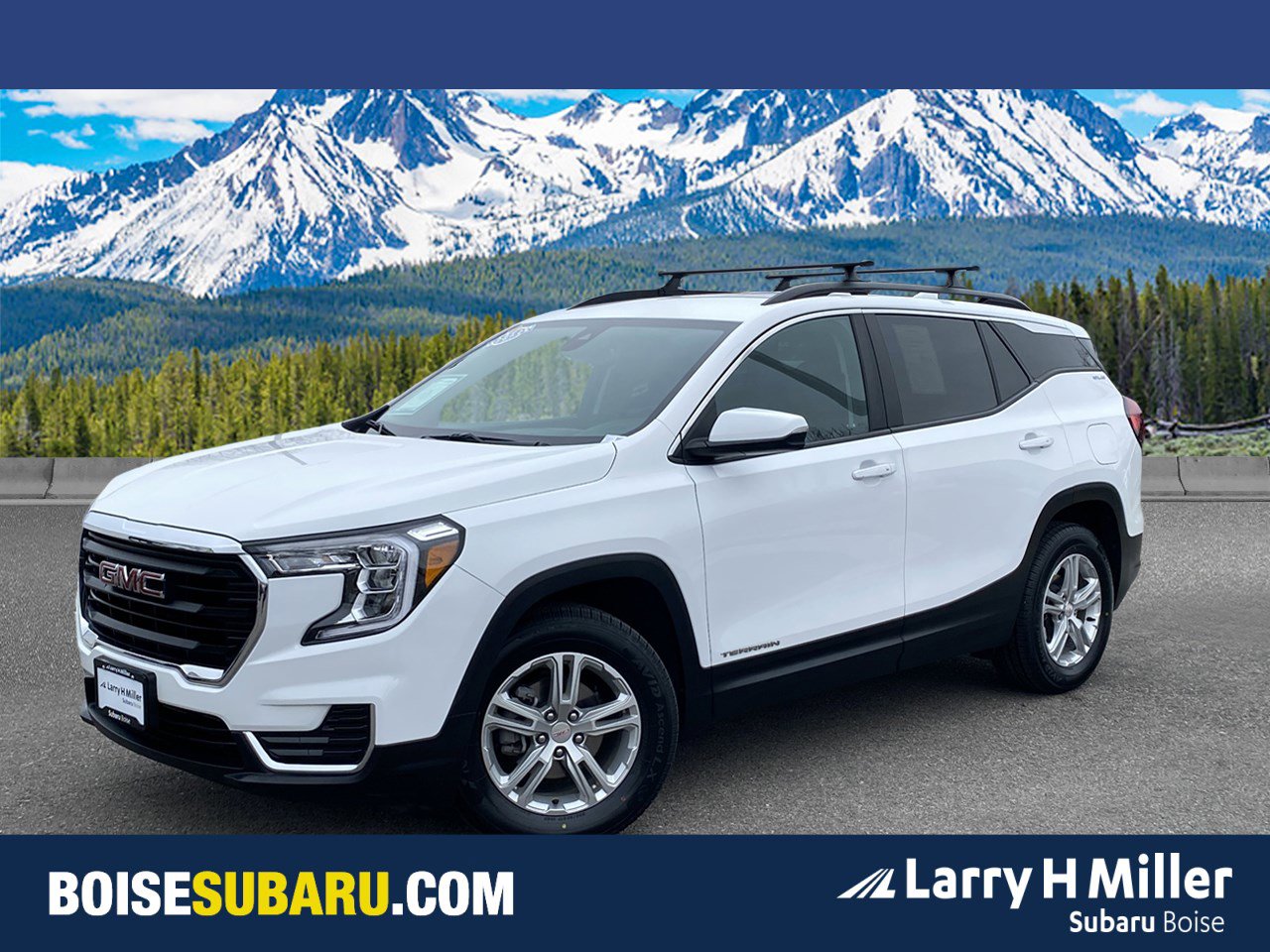 Used 2023 GMC Terrain SLE w/ Driver Convenience Package image 1