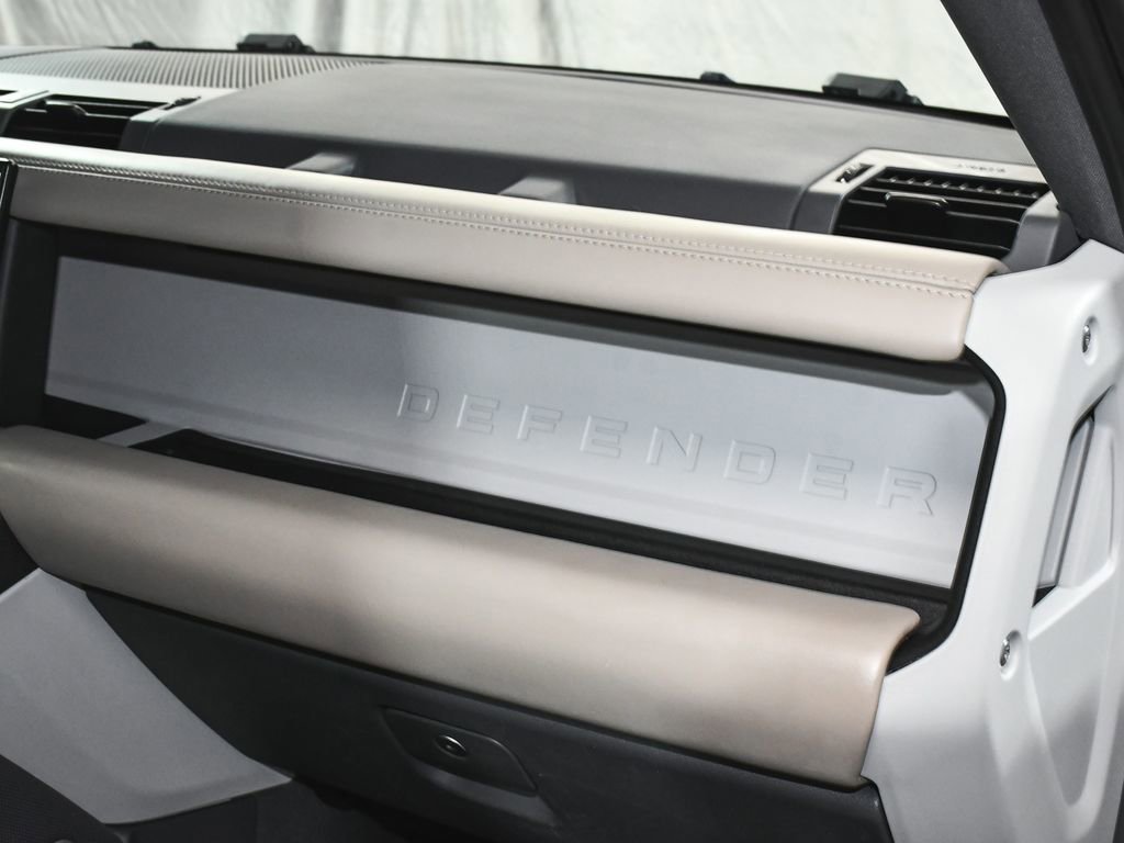 Used 2022 Land Rover Defender 90 X-Dynamic HSE image 63