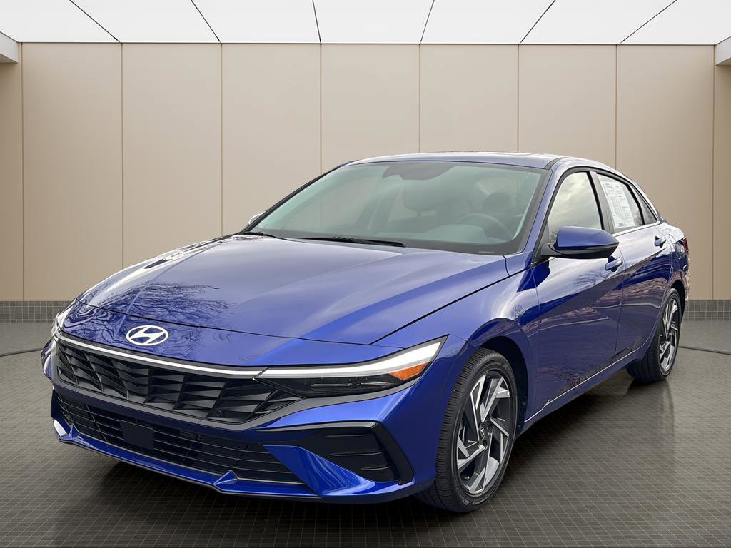 Certified 2025 Hyundai Elantra Limited