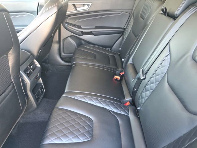 Used 2023 Ford Edge Titanium w/ Equipment Group 301A image 9
