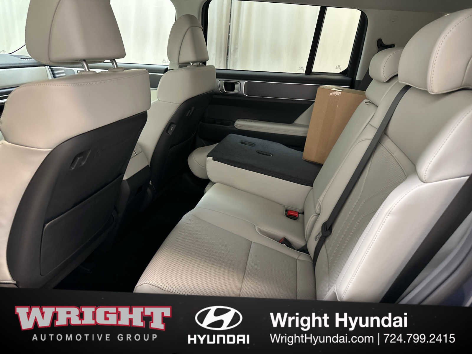 New 2025 Hyundai Santa Fe SEL image 9