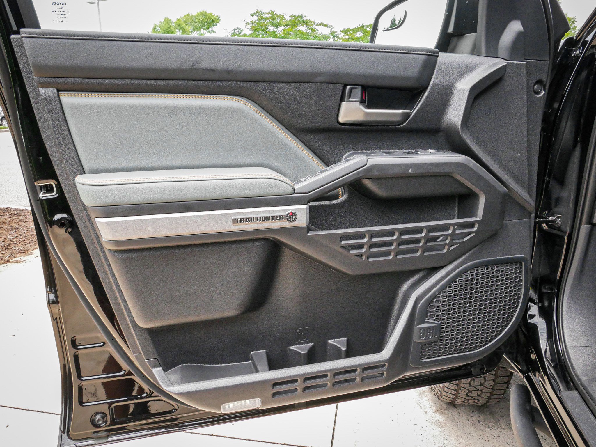 Used 2024 Toyota Tacoma 4x4 Double Cab Hybrid image 14