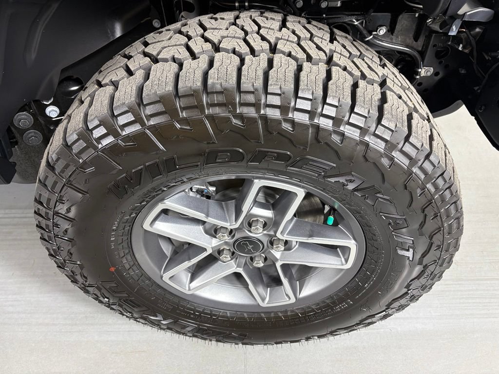 New 2026 Jeep Gladiator Mojave AWD/4WD image 11
