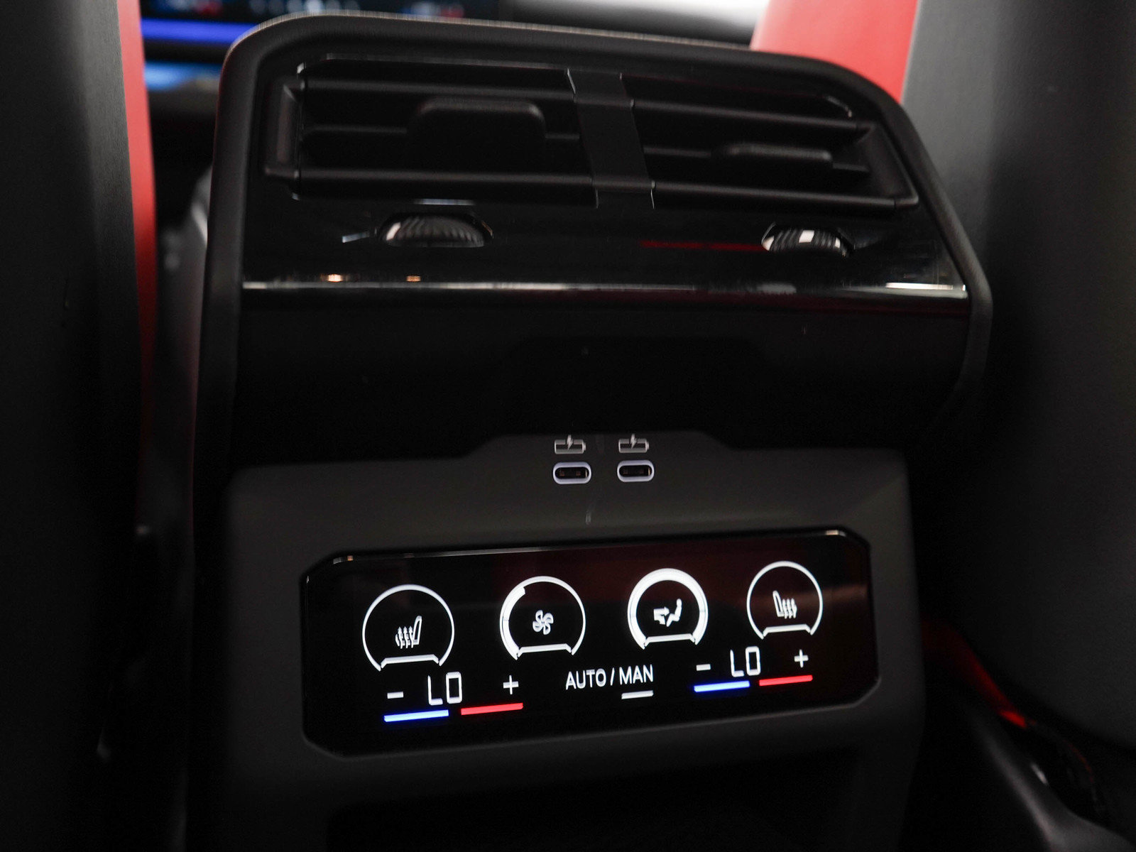 Used 2026 BMW M5 AWD/4WD image 15