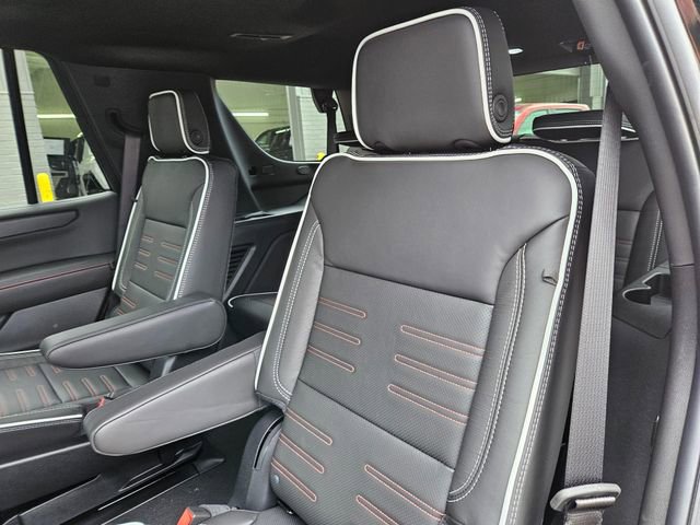 New 2026 GMC Yukon AT4 Ultimate AWD/4WD image 17