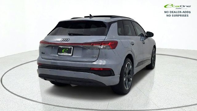 Used 2024 Audi Q4 e-tron Premium Plus w/ Premium Plus AWD/4WD image 7