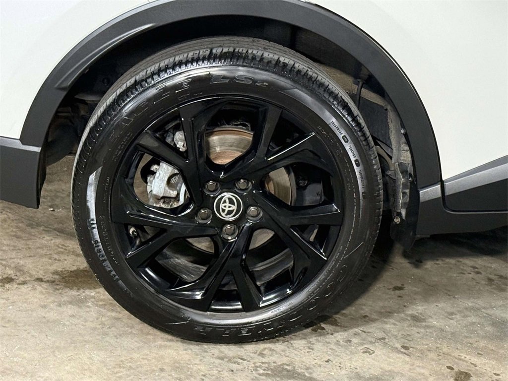 Used 2021 Toyota C-HR Nightshade image 13