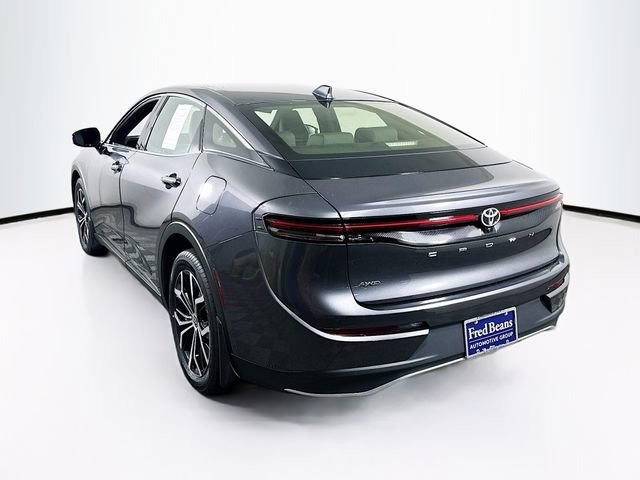 Used 2023 Toyota Crown XLE image 6