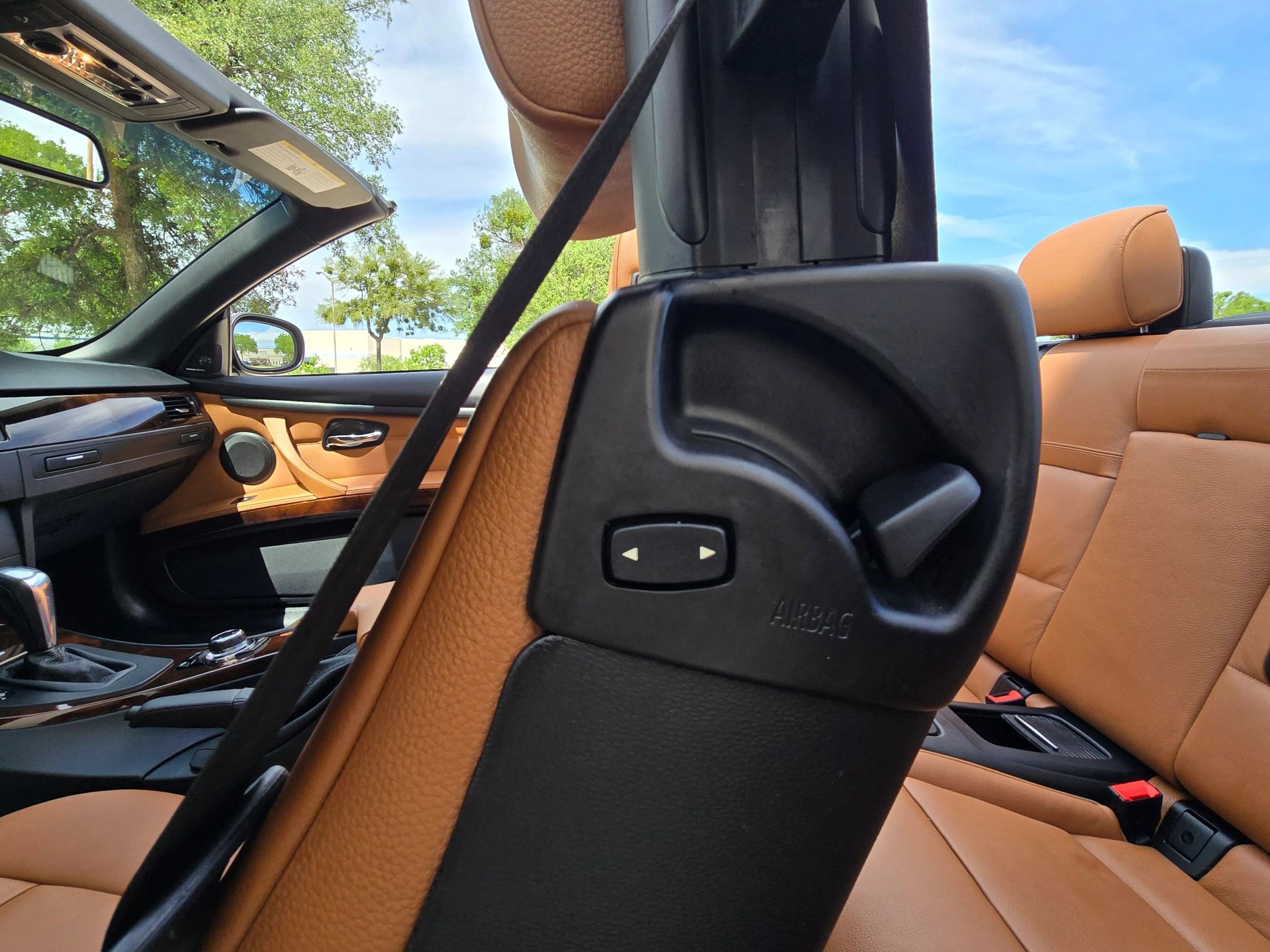 Used 2013 BMW 335i Convertible RWD image 26