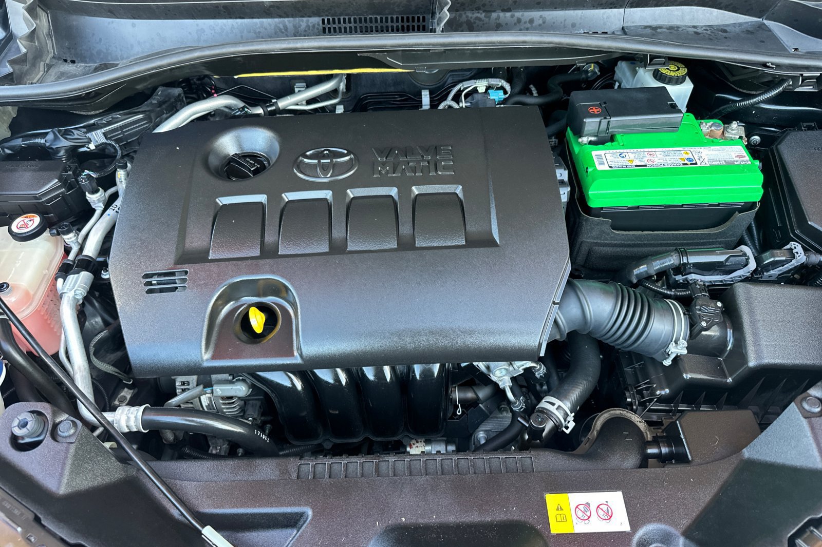 Certified 2018 Toyota C-HR XLE FWD image 33