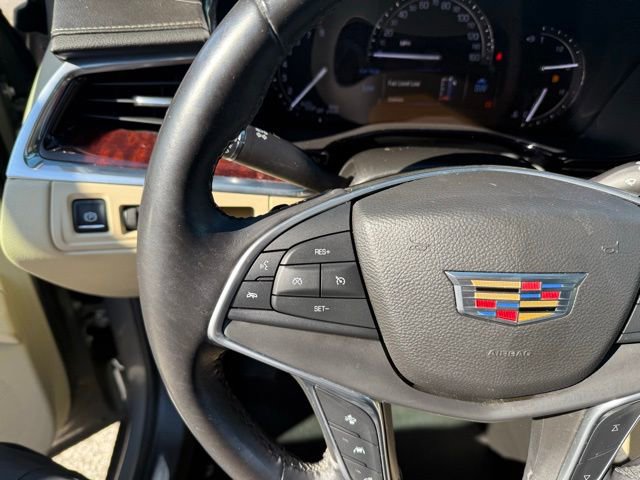 Used 2017 Cadillac XT5 Premium Luxury FWD image 18