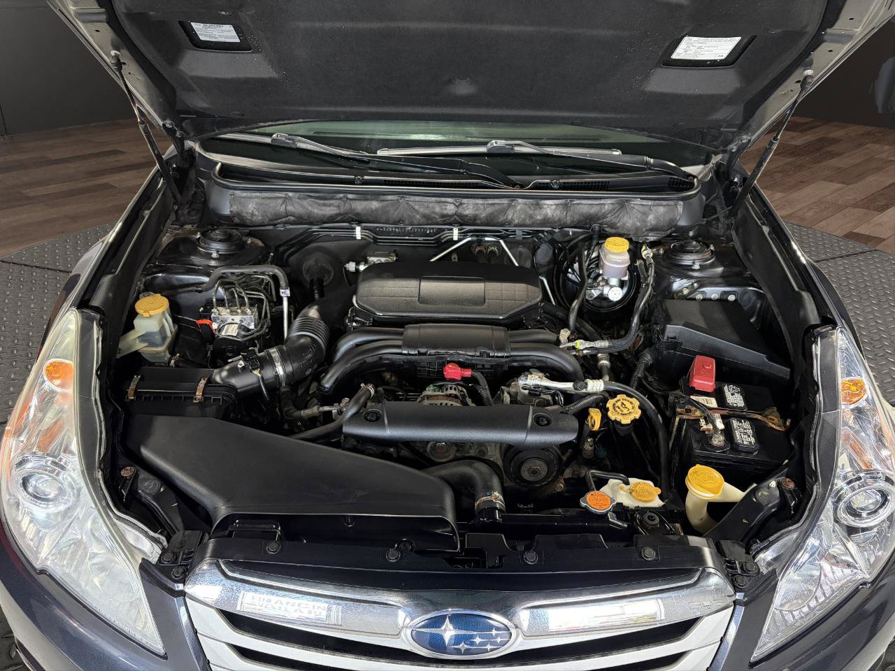 Used 2012 Subaru Outback 2.5i Premium AWD/4WD image 22