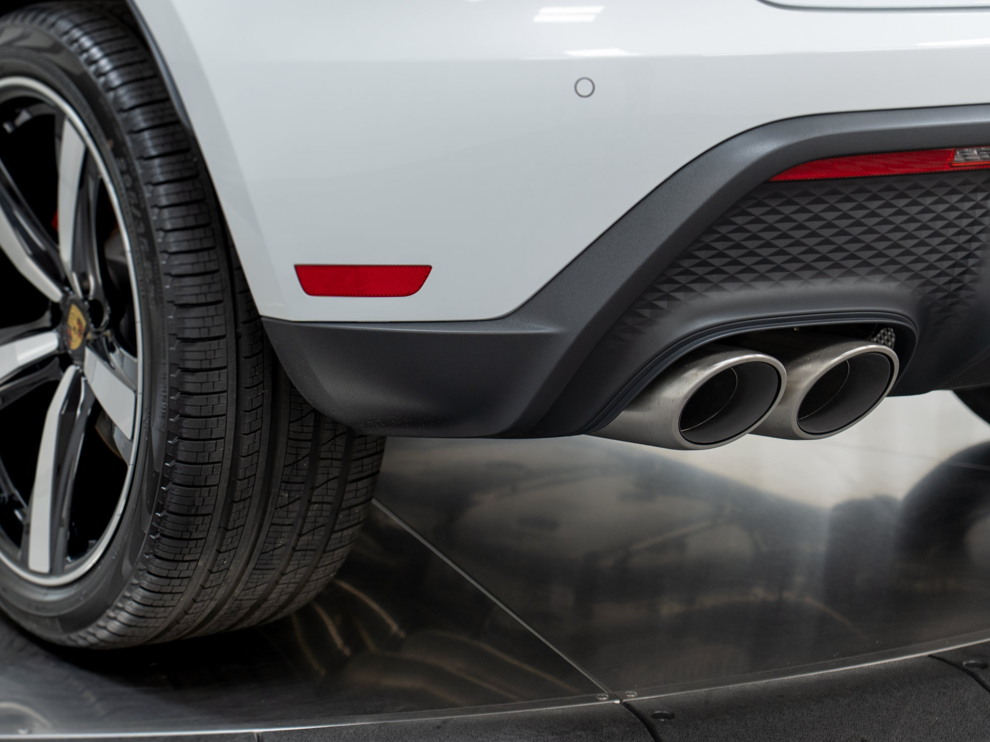 New 2026 Porsche Macan S AWD/4WD image 40