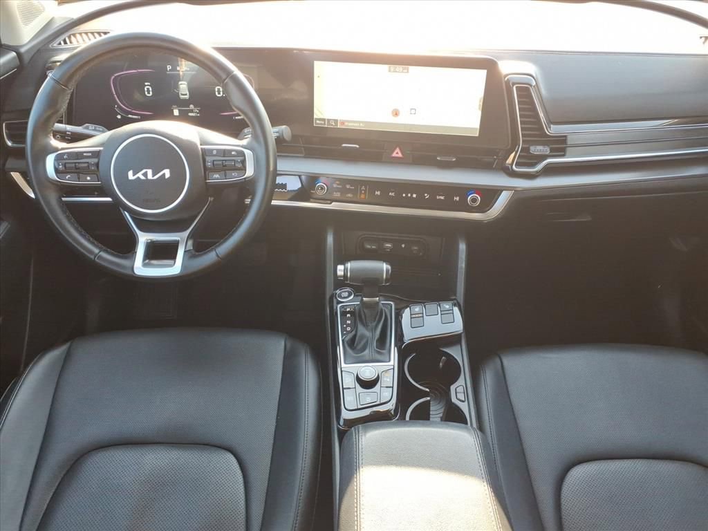 Used 2024 Kia Sportage EX image 15