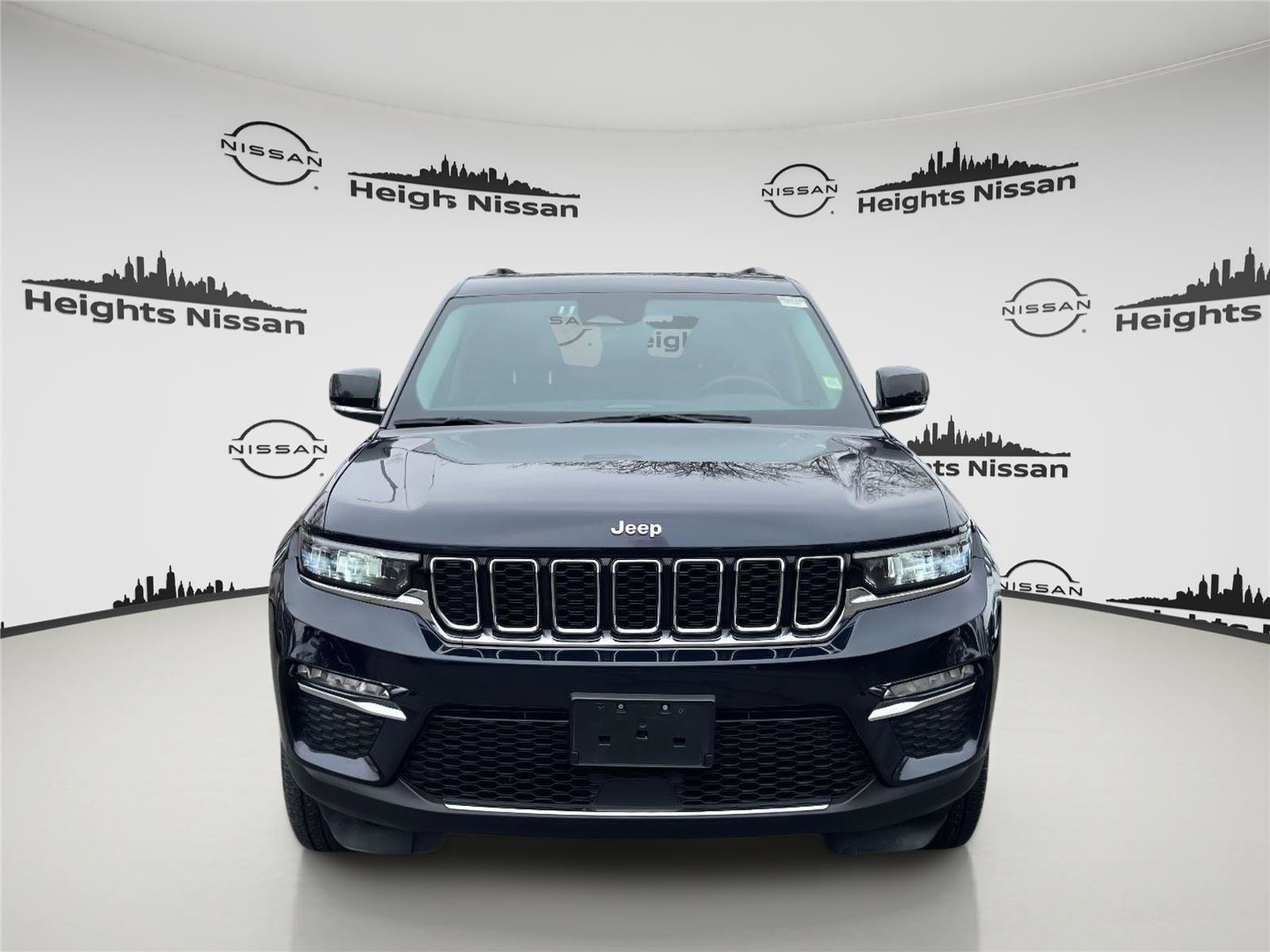 Used 2024 Jeep Grand Cherokee Limited 4xe image 6